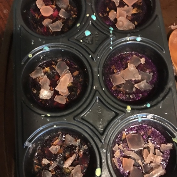 Rose and charcoal - Picture 2 of 5